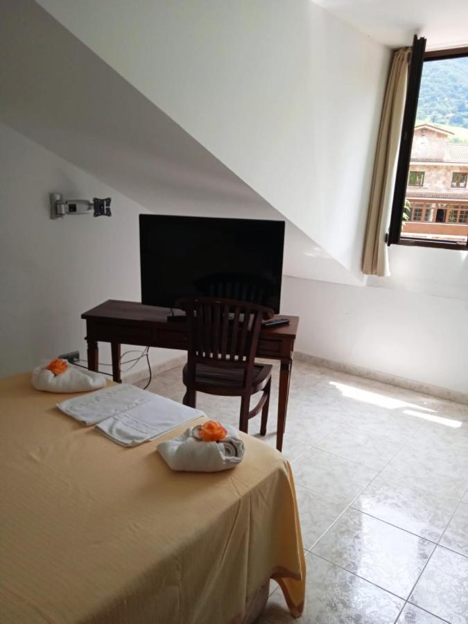 Hotel Pisuerga 普罗阿萨 外观 照片