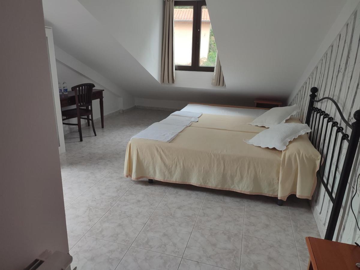 Hotel Pisuerga 普罗阿萨 外观 照片